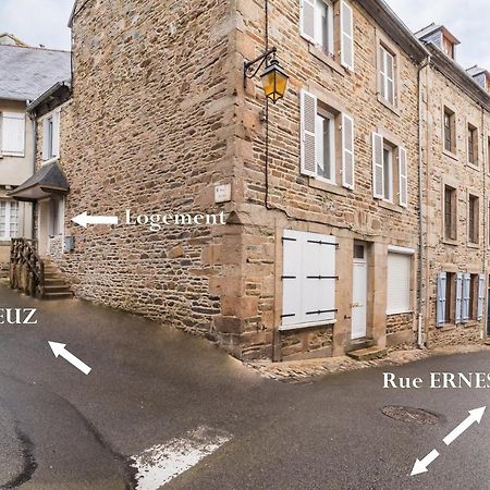 Logement Duplex Au Coeur De Treguierアパートメント エクステリア 写真