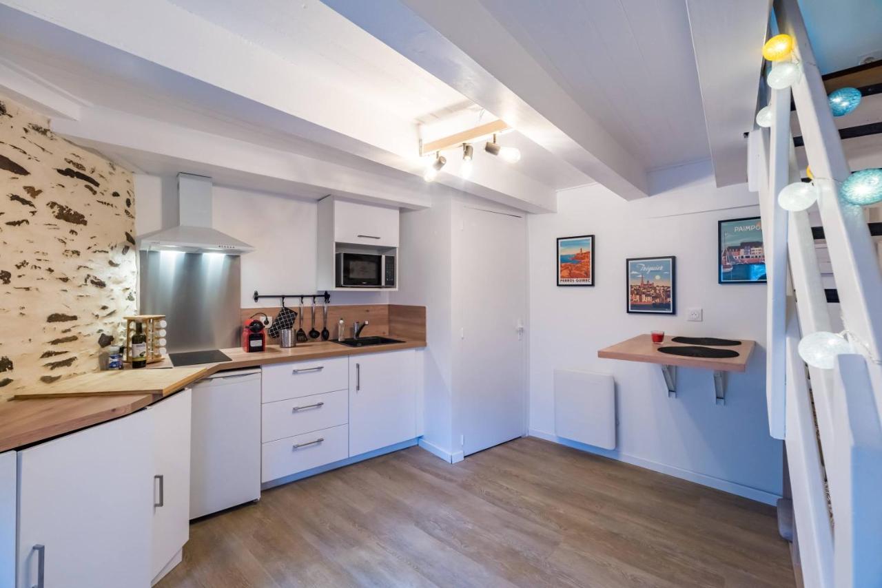 Logement Duplex Au Coeur De Treguierアパートメント エクステリア 写真