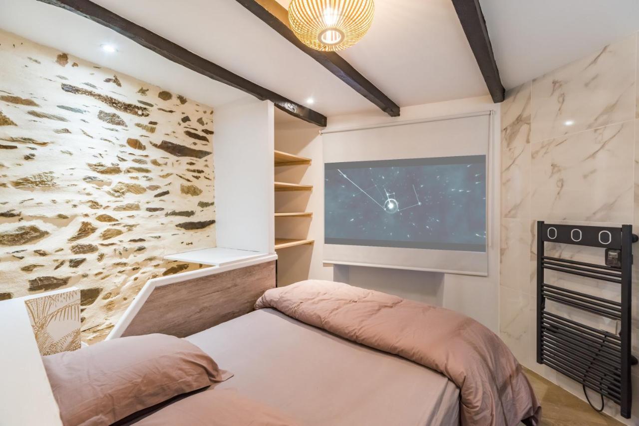Logement Duplex Au Coeur De Treguierアパートメント エクステリア 写真